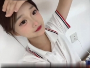 三点粉可爱型女孩泡泡