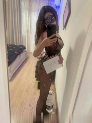 仙鹤街性感美女