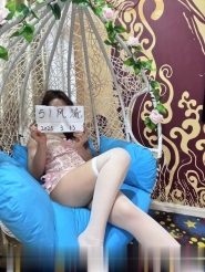 江宁大学城奶茶妹