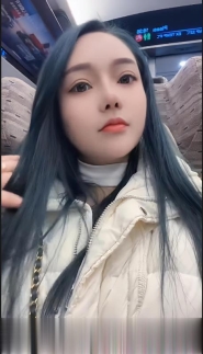 大奶美女