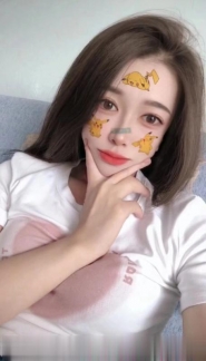 大东后门女孩