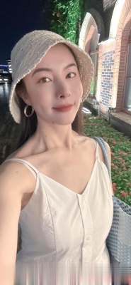 风骚朱莉姐姐