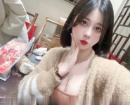 细腰翘臀风骚小姐姐