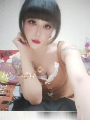 超会玩的双插少妇