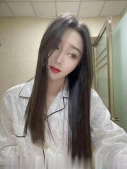 西湖艳舞小月