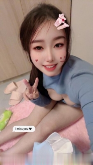 大奶骚妇