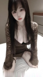 二刷雁塔大奶妹