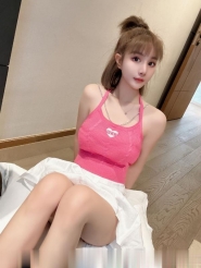 肤白貌美颜值梦梦