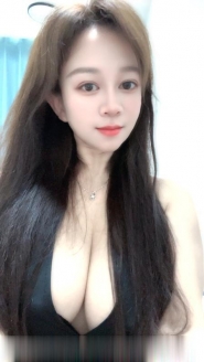 上城东站大胸倩倩