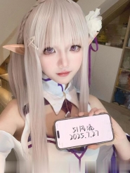 cos万达柒柒