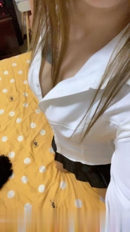 闷骚长腿少妇