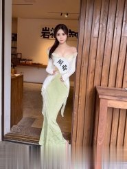 大胸长腿易高潮御姐